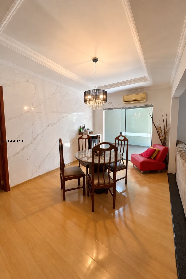 Casa, 3 quartos, 289 m² - Foto 3