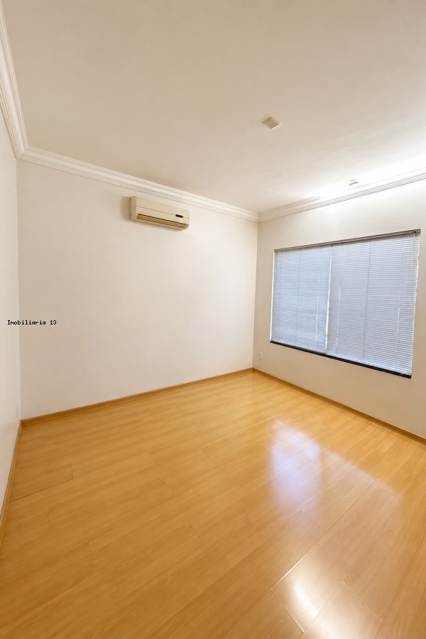 Casa, 3 quartos, 289 m² - Foto 2